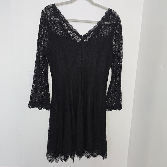 Black Lace Dress 1X Overlay Bell Sleeve V Neck Scallop Hem Boho Fairy Romantic - Picture 2 of 10